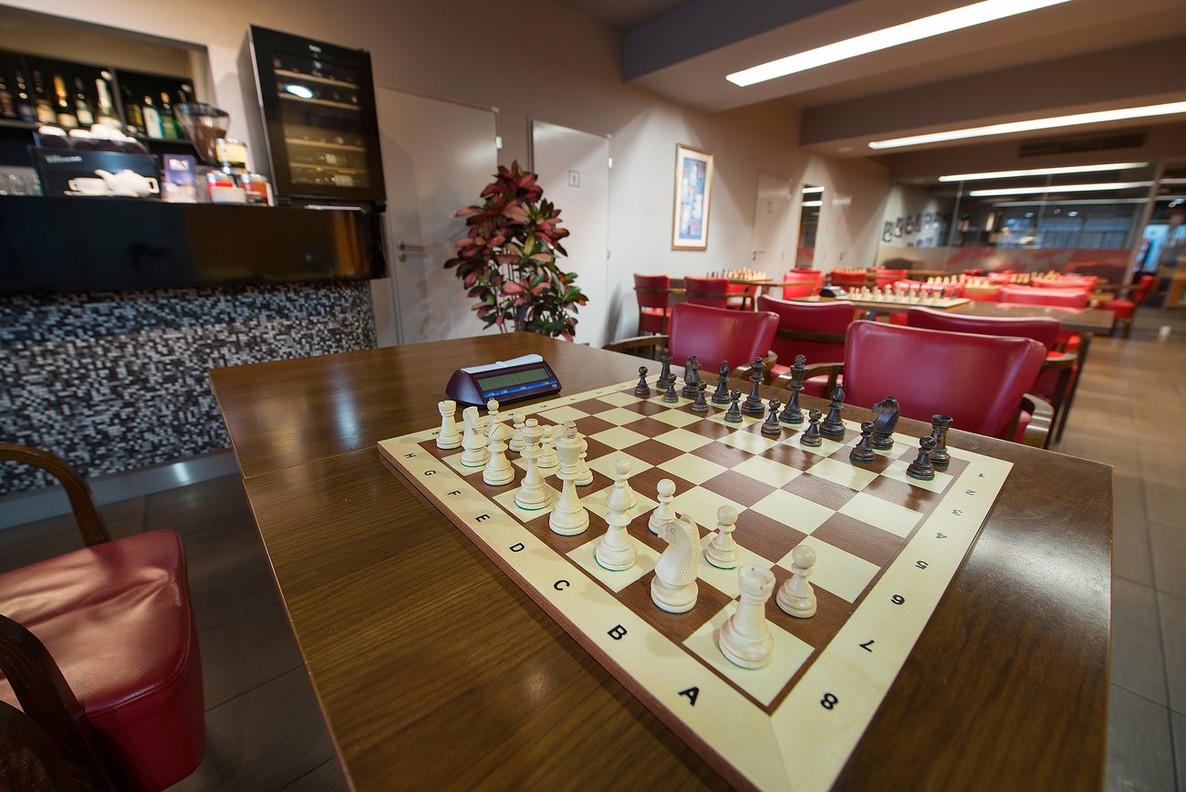 Chess Hotel - Chess Club 